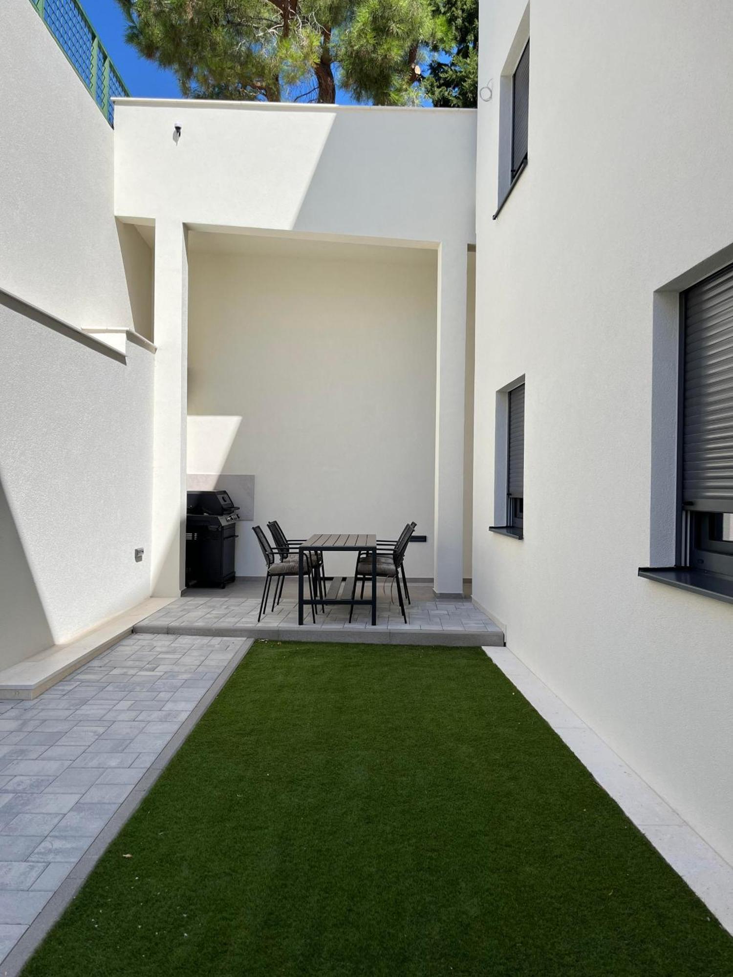 Luxvu Apartment Rogoznica  Bagian luar foto